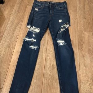 AE ripped skinny’s